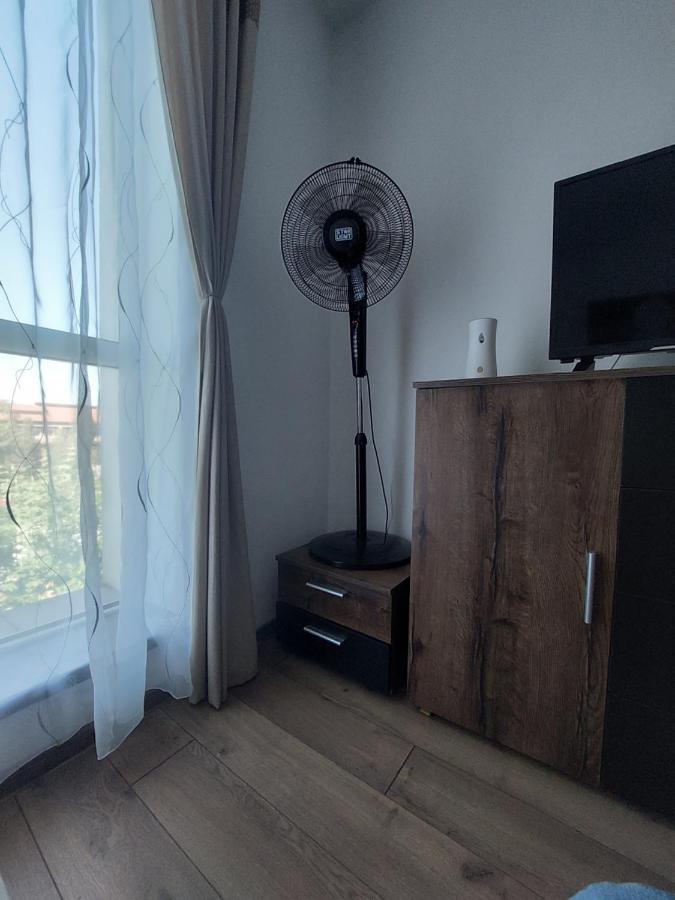 Apartament Dabe Hd Hunedoara Exterior photo